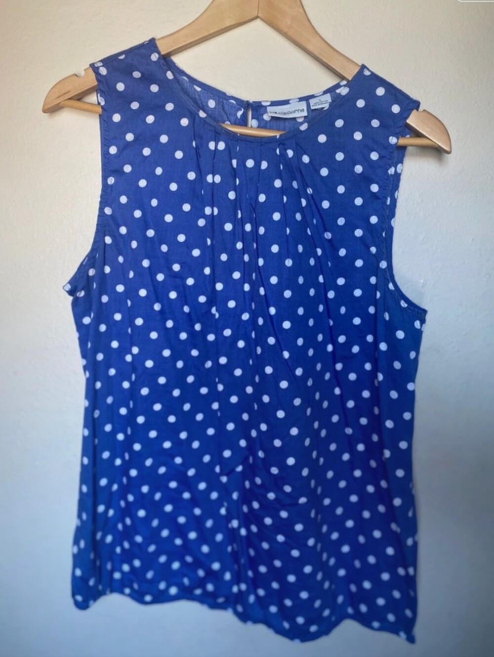 Sleeveless Top